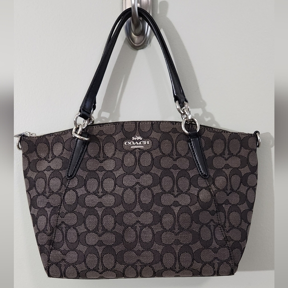 Coach Handbags - Coach satchel